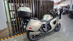2013 Triumph SPRINT GT GOLD