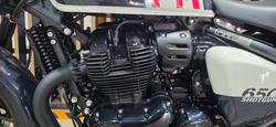 2026 Royal Enfield SHOTGUN 650 WHITE