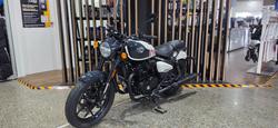 2026 Royal Enfield SHOTGUN 650 WHITE