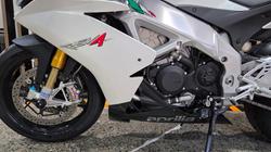 2013 Aprilia RSV4 R WHITE
