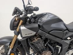 2025 Honda CB650RAC Black