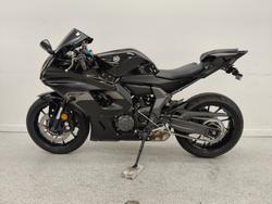 2025 YAMAHA YZF-R7LA Black