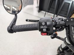 2018 Triumph STREET CUP Black