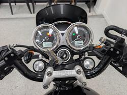 2018 Triumph STREET CUP Black