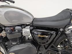 2018 Triumph STREET CUP Black