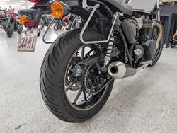 2018 Triumph STREET CUP Black