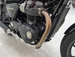 2018 Triumph STREET CUP Black