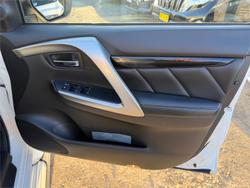 2019 MITSUBISHI PAJERO SPORT BLACK EDITION SAM (4x4) 7 SEAT
