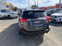 2014 TOYOTA RAV4 CRUISER (4x4)
