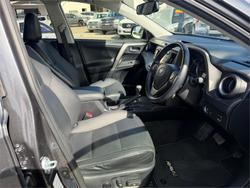 2014 TOYOTA RAV4 CRUISER (4x4)
