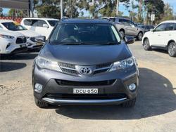 2014 TOYOTA RAV4 CRUISER (4x4)