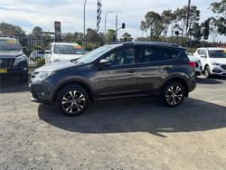 2014 TOYOTA RAV4 CRUISER (4x4)