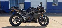 Yamaha YZF-R1