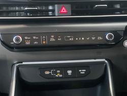 2026 Kia Carnival S HEV