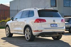 2015 Volkswagen Touareg V8 TDI R-Line