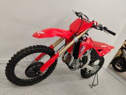 2026 Honda CRF450R Red