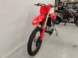 2026 Honda CRF450R Red