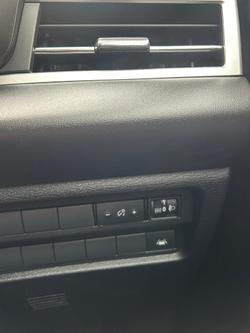 2022 Mitsubishi Outlander LS