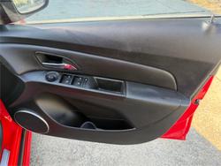 2016 HOLDEN CRUZE SRi Z-SERIES