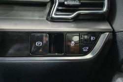 2024 Kia Sportage SX+