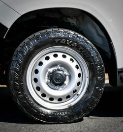 2023 Toyota Hilux SR