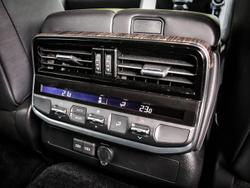 2022 Toyota Landcruiser VX