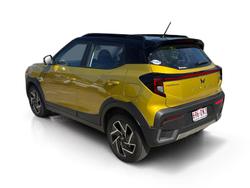 2025 Mahindra XUV3XO AX7L