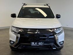 2021 Mitsubishi Outlander Black Edition