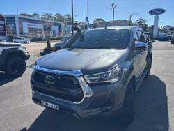 2021 Toyota Hilux SR5