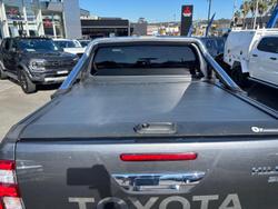2021 Toyota Hilux SR5