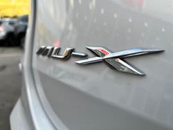 2025 Isuzu MU-X LS-T