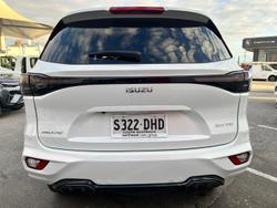 2025 Isuzu MU-X LS-T