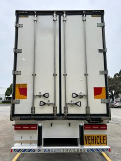 2019 Maxitrans St3 -30 Reefer Double Stacker