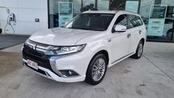 2019 Mitsubishi Outlander PHEV ES ADAS