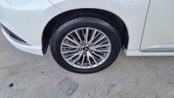2019 Mitsubishi Outlander PHEV ES ADAS