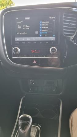 2019 Mitsubishi Outlander PHEV ES ADAS