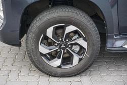 2024 Mitsubishi Pajero Sport Exceed