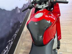 2002 Honda VFR800F (VFR800Fi) RED