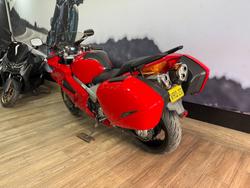 2002 Honda VFR800F (VFR800Fi) RED