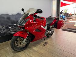 2002 Honda VFR800F (VFR800Fi) RED
