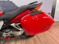 2002 Honda VFR800F (VFR800Fi) RED