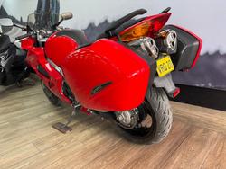 2002 Honda VFR800F (VFR800Fi) RED
