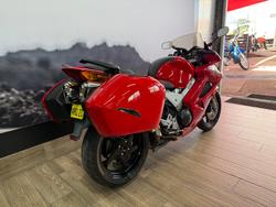 2002 Honda VFR800F (VFR800Fi) RED