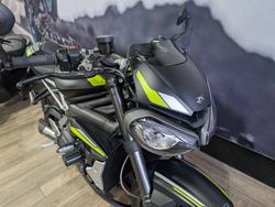 2022 Triumph STREET TRIPLE RS Black