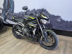 2022 Triumph STREET TRIPLE RS Black
