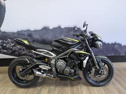 2022 Triumph STREET TRIPLE RS Black