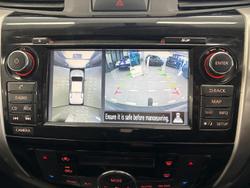 2018 Nissan Navara ST-X
