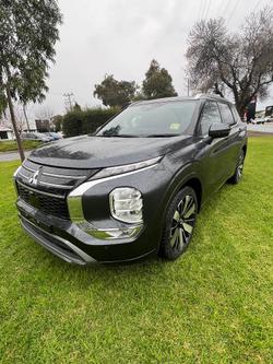 2025 Mitsubishi Outlander Exceed Tourer ZM MY25 AWD Graphite Grey with Black Mica Roof