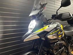 2017 SUZUKI V-STROM 1000 (ABS) (DL1000A) Yellow