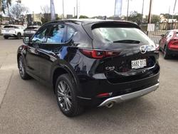 2025 Mazda CX-5 G25 Akera